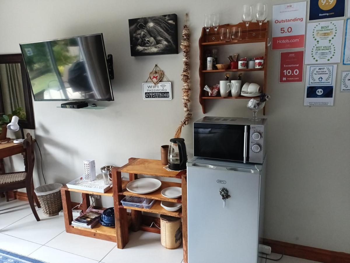 Mackenzies Accommodation Ист-Лондон Экстерьер фото