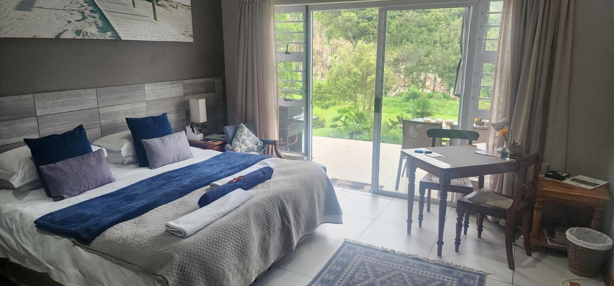 Mackenzies Accommodation Ист-Лондон Экстерьер фото